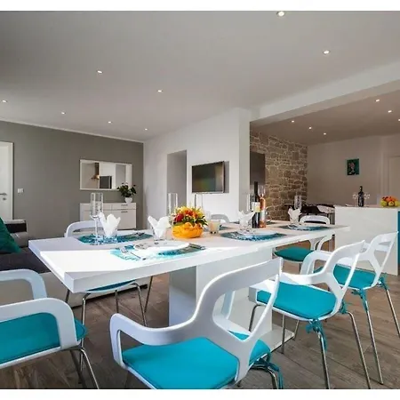 Perhat Porec Comfortable