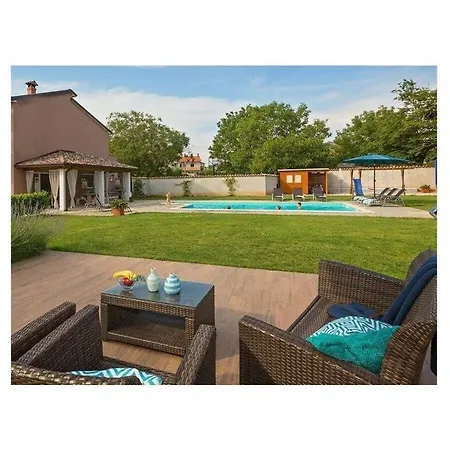 Perhat Porec Comfortable Hotel 4*